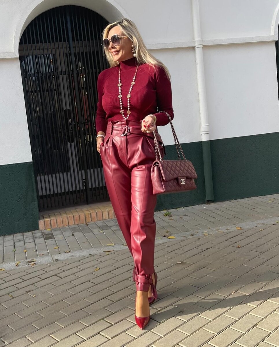 деловой стиль для девушек. элегантные данные. красивая элегантная женщина. стильные образы для женщин. элегантная одежда для женщин.