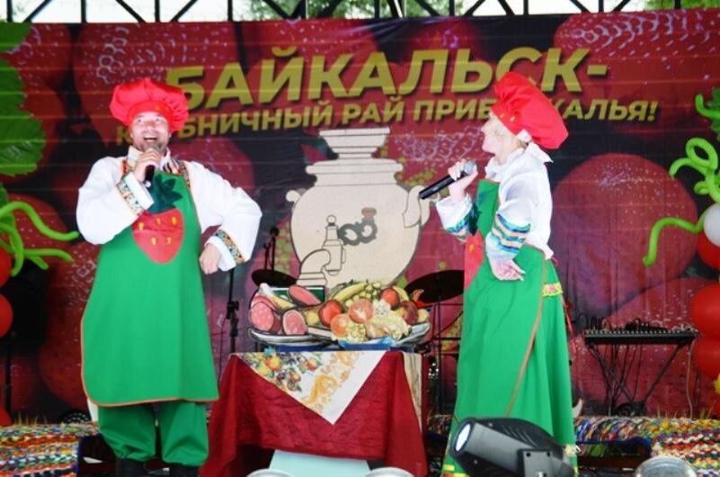 мыслительный процесс. железная мысль. железная мысль. железная мысль. кованые скульптуры из металла.