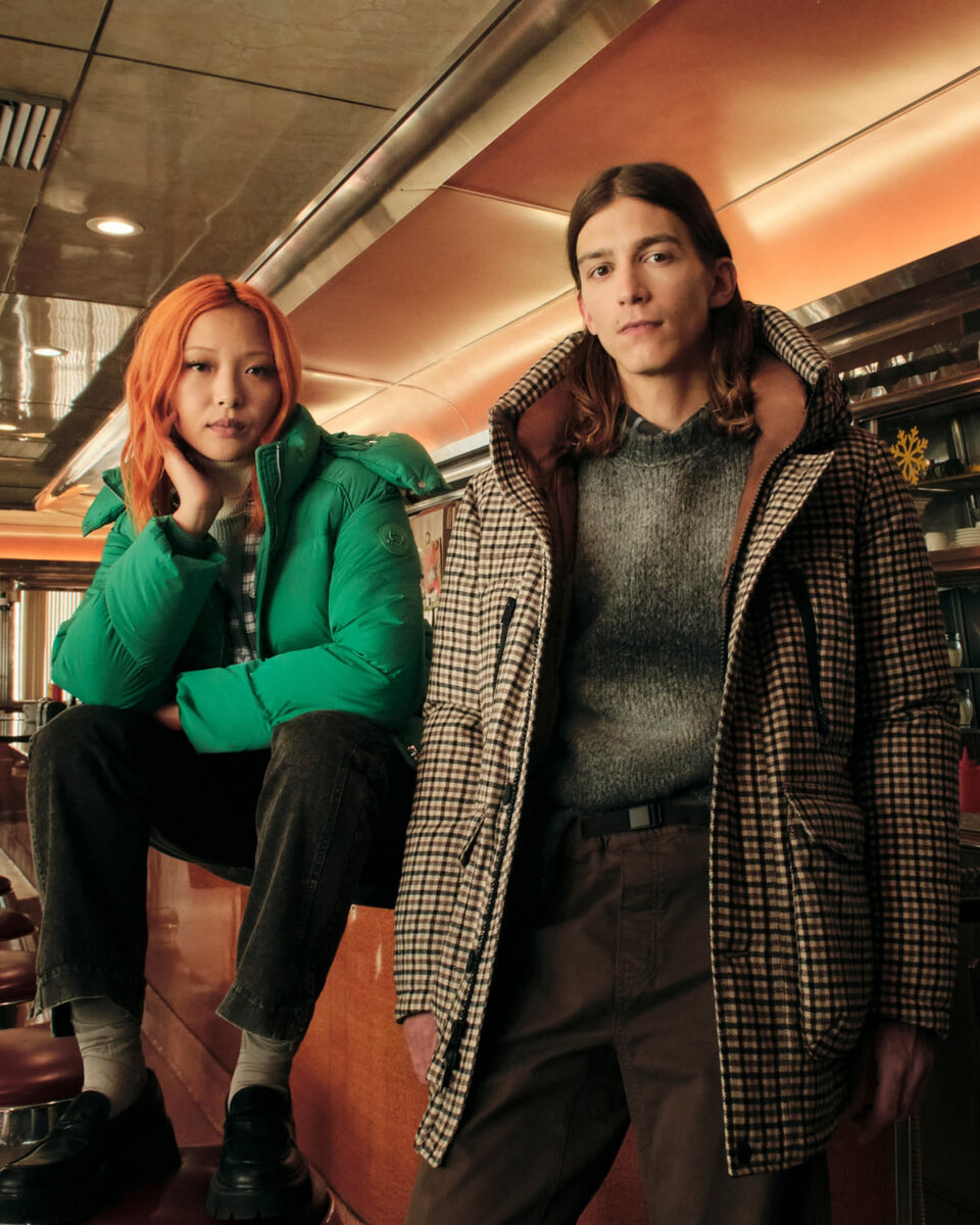 Костюм луи виттон. Спортивный костюм шучи. Спортивный костюм филипп плейн. Гуччи костюм 2022 спорт. Логотип на одежде qb.