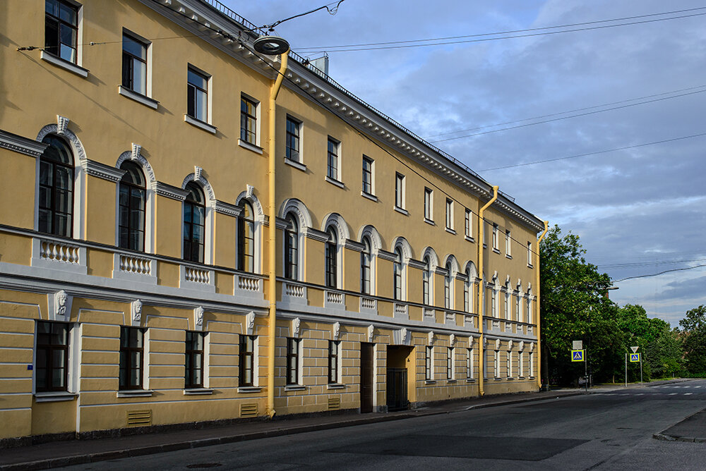 Дом купца Синебрюхова в Кронштадте. Дом купца Дружинина Кронштадт. Дом Синебрюхова в Кронштадте. Дом купца Касаткина в Кронштадте.