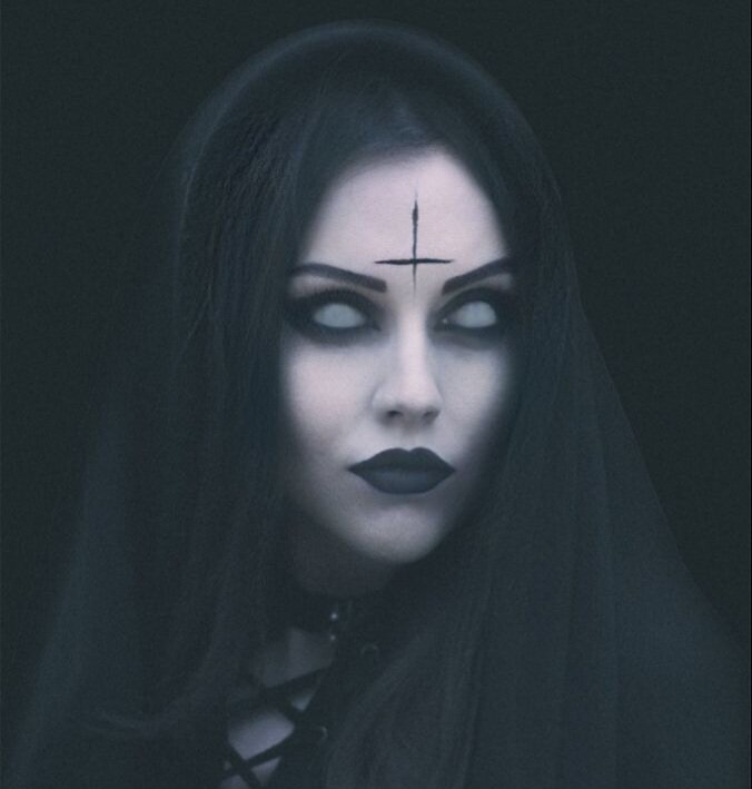 Убить некроманта макс далин книга. Аасимар некромант. Некромант фэнтези. Зовите некроманта. Некромант игра.