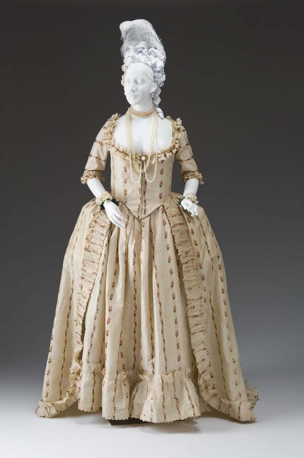 Карта 19 века россии егэ. Егэ по истории задания. Деятели литературы. 18 век огэ. Даты правления правителей россии егэ.