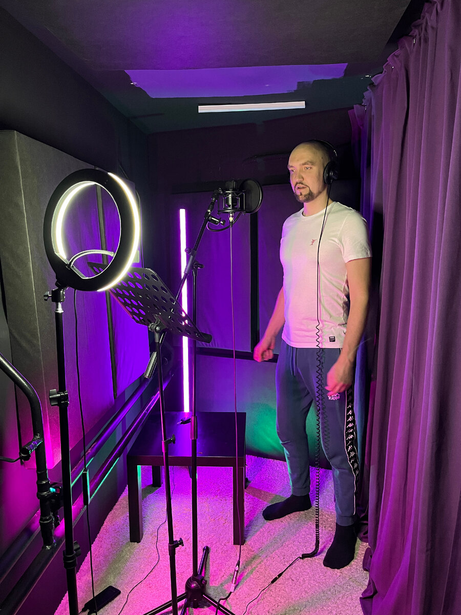 Чувствуя благодарность - хочу благодарить! Без чувства благодарности вовсе не знал, что могу петь песни даже. Отдельная благодарность моей печени, что дотерпела до момента, когда чувства благодарности появились. 