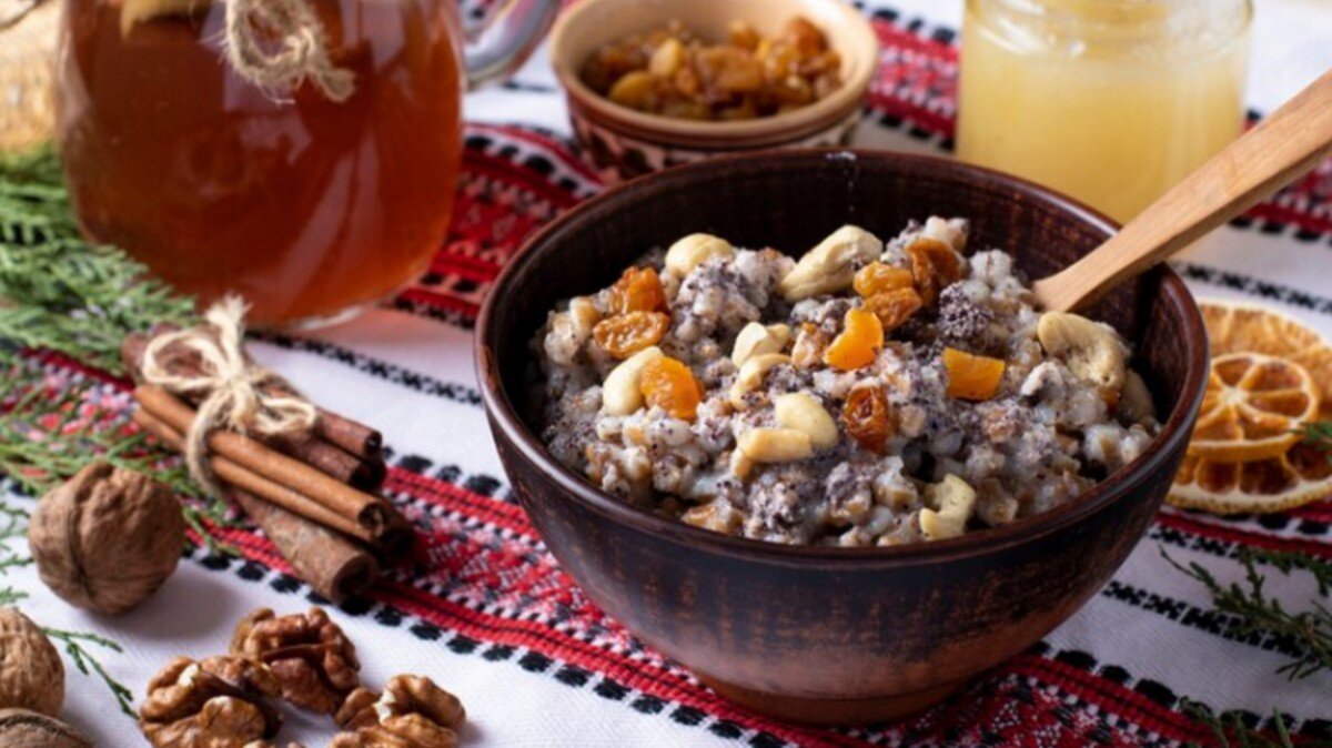    Кутья, Кутя готовится из цельного зерна. Фото: freepik.com