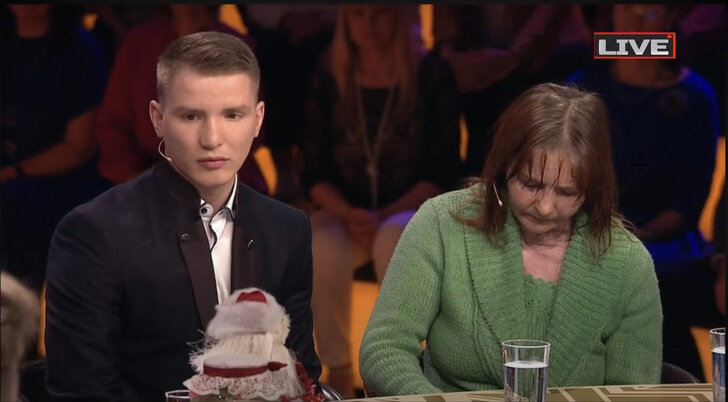 Беременность постоянно хочется плакать. Хочется поплакать. Пмс хочется плакать и убивать. Ухожу из твоей жизни. Хочется убивать и плакать.