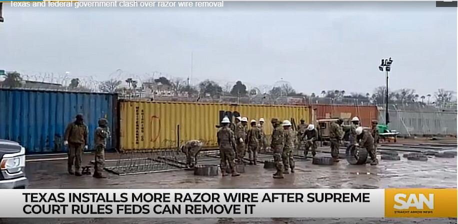 Национальная гвардия Техаса установила еще больше колючей проволоки после постановления Верховного суда, разрешающего федеральным агентам ее срезать.