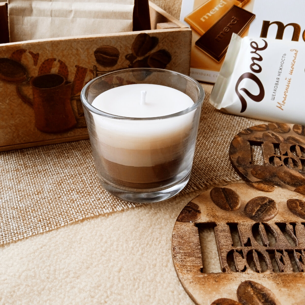 Свеча ручной работы с кофейным ароматом. Фото автора. 