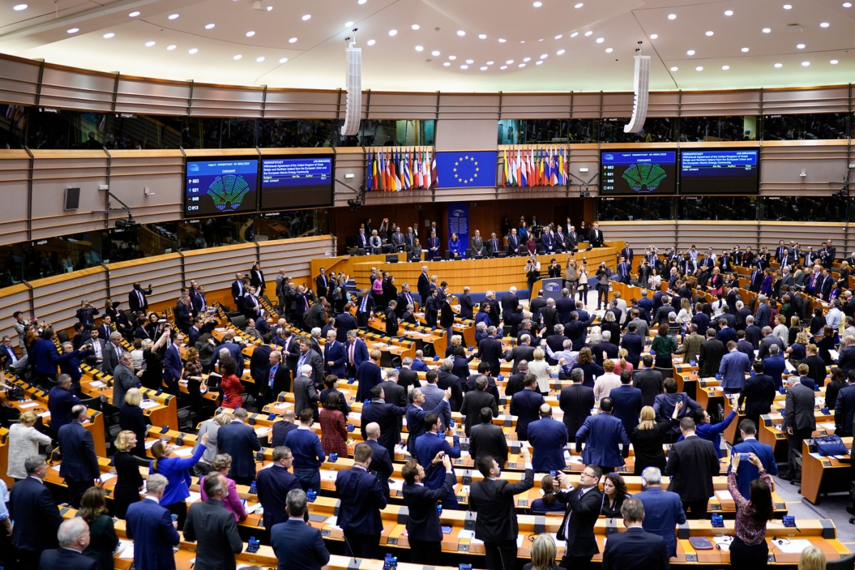 Европейский парламент Страсбург. Брюссель парламент ЕС. Парламент Евросоюза в Брюсселе. Европейский парламент и совет европейского Союза.