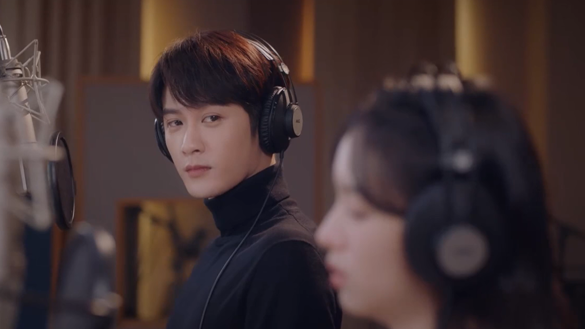 Если человек скучает. Тоска по любимому. Скучать по человеку. Стихи про смерть любимого человека. Умерший говорит что скучает.