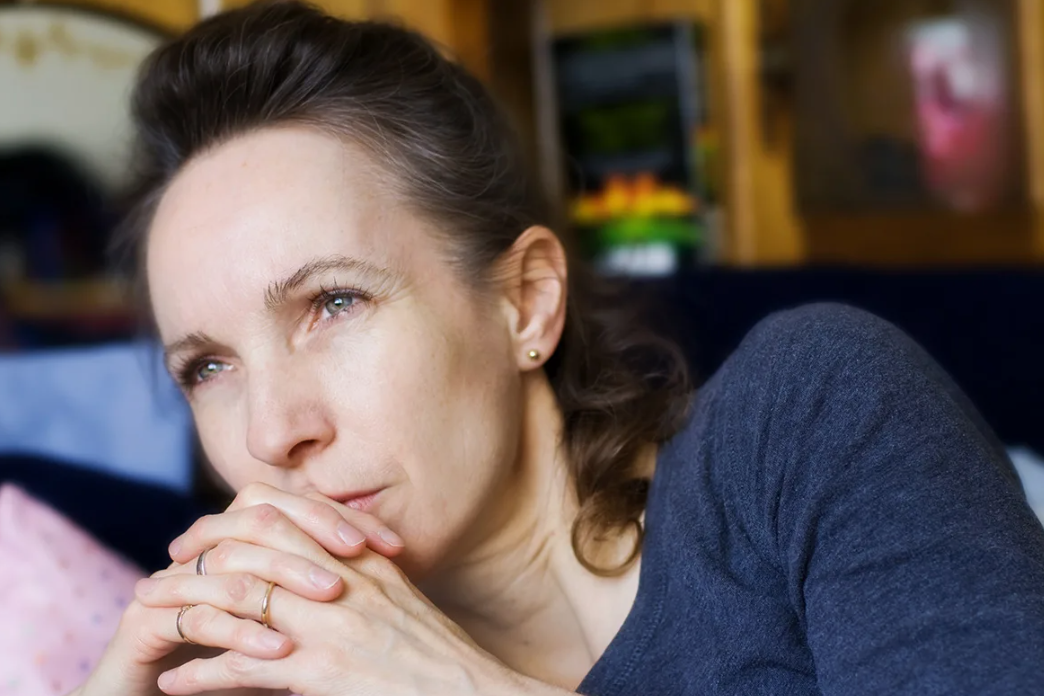 Хорошо выспаться и отдохнуть. Спокойной ночи. Хорошо спит тот. Тихо мирно спала. Сон иллюстрация.