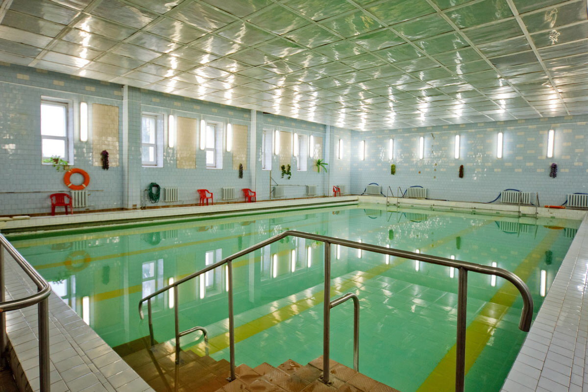 Санаторий кругозор кисловодск бассейн. Санаторий источник железноводск 5*. Санатории с лечением питанием бассейном. Пансионат крепость кисловодск. Санаторий plaza spa hotels в кисловодске.