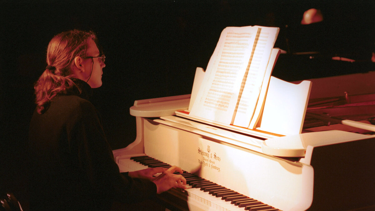 Музыкант звуки. Музыкант звуки. Звуковые музыкальные инструменты. Музыкальные звуки. Музыкальных и шумовых звуков.