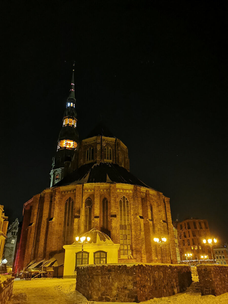 Рамка металлодетектора. Порядок действий при обнаружении взрывоопасного предмета. Обнаружение входа. Амплитудные и фазовые объекты. Устройства для поиска закладных устройств.