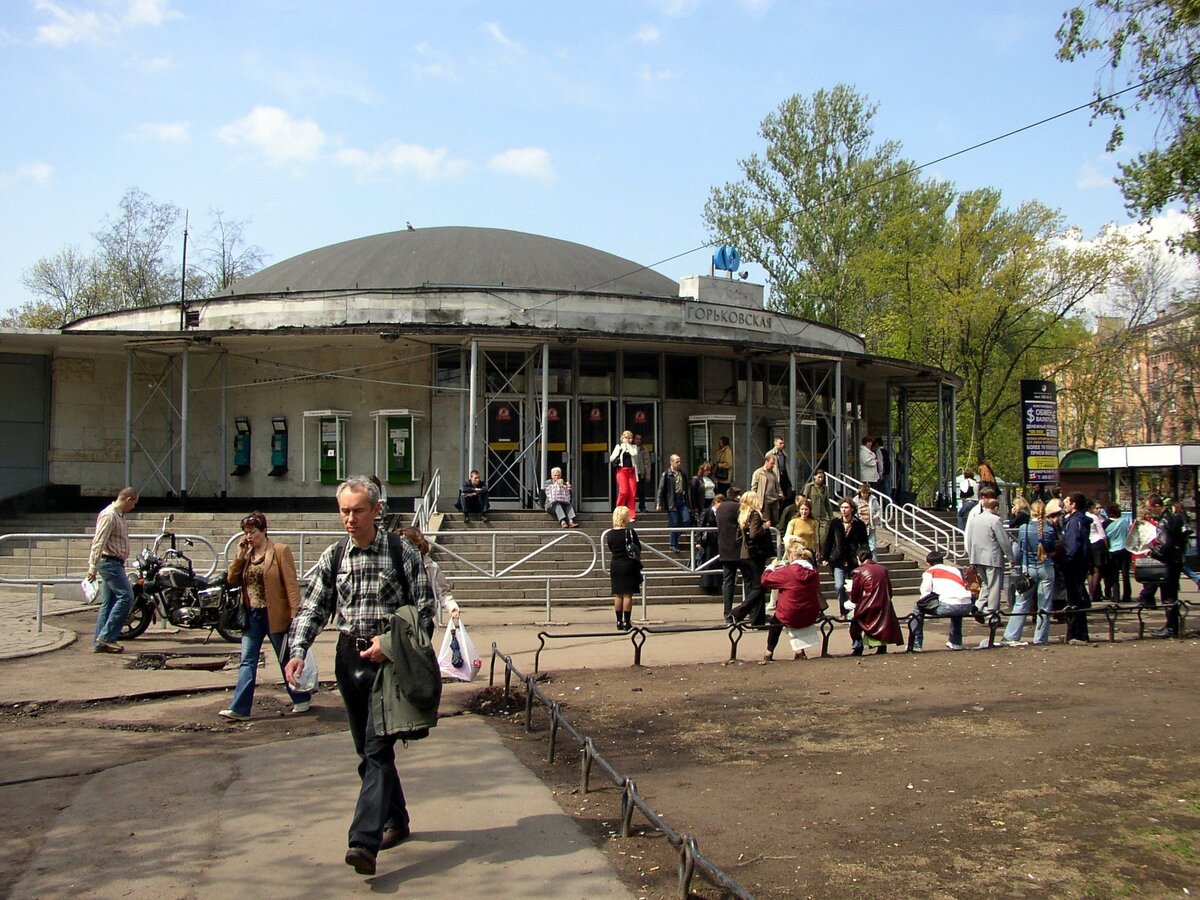 Каким был Санкт-Петербург в 2006 году? 15 фотографий ушедшего времени |  Путешествия и всего по чуть-чуть | Дзен