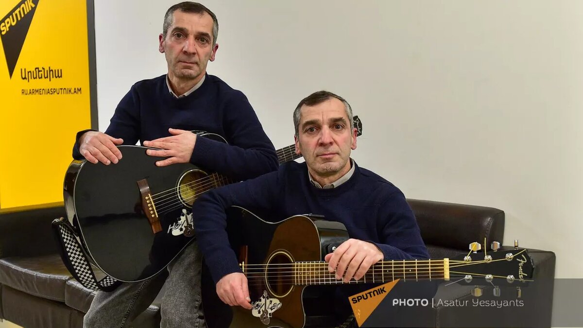 Иду на армянском. Приветствие по армянски. Слова на зарянским языке. Армянские слова. Здравствуйте на армянском.