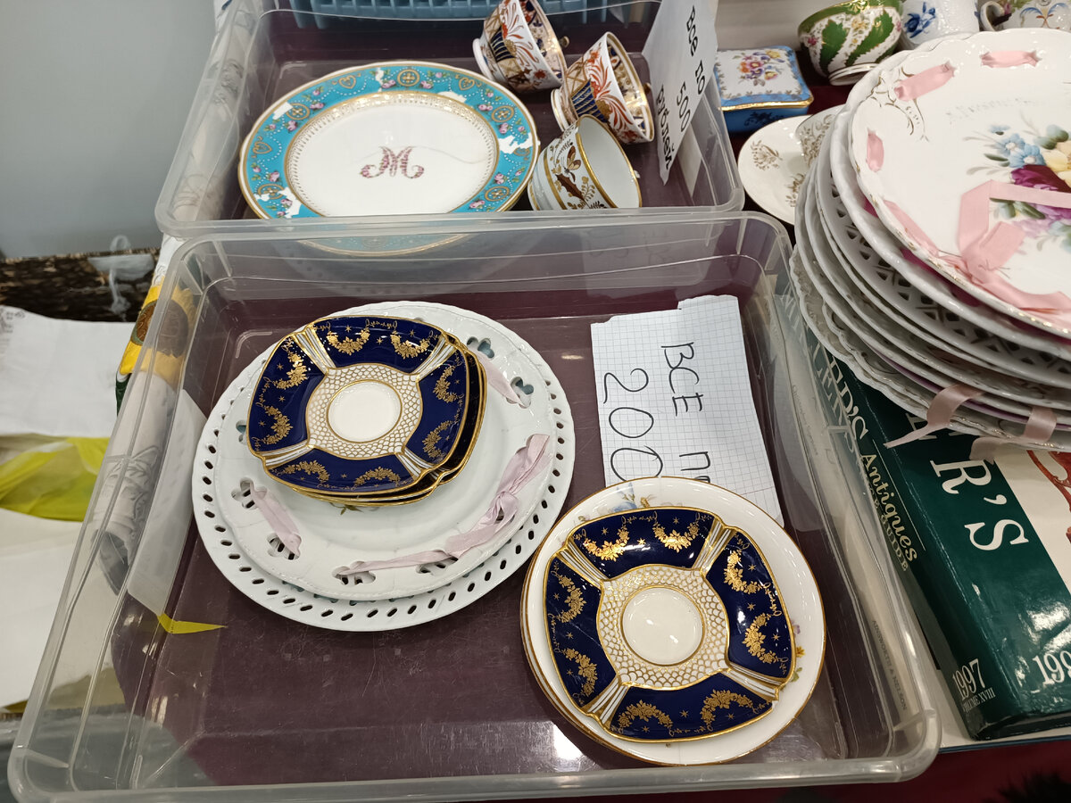 похмелье после нового года приколы. после новогодних праздников. новогодний стресс. новогоднее похмелье. новогодние рабочие дни.