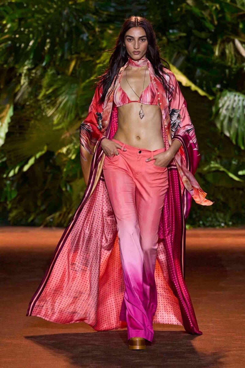 ROBERTO CAVALLI, ВЕСНА–ЛЕТО 2024
