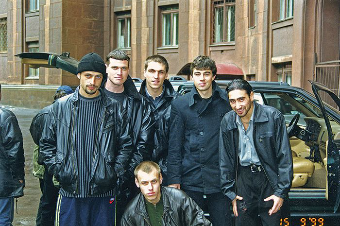 Дарья юргенс в фильме брат 2. Данила багров брат. Наутилус помпилиус брат 2. Кукла брат 2. Кукла bratz cameron 2003.