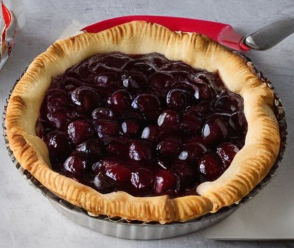 Сверху можно посыпать сахарную пудру. 