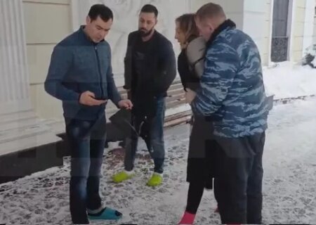    После нападения на журналистку «Известий» Графчикову деятельностью «звёздного психолога» Тлиашиновой занялась прокуратура