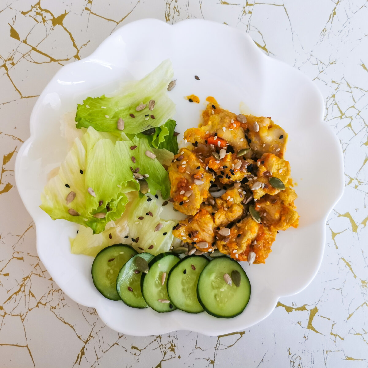 Надежда кадышева заплутавшее счастье. Надежда кадышева 2006. Диск золотое кольцо. Зачем это лето текст. Кадышева 1995.