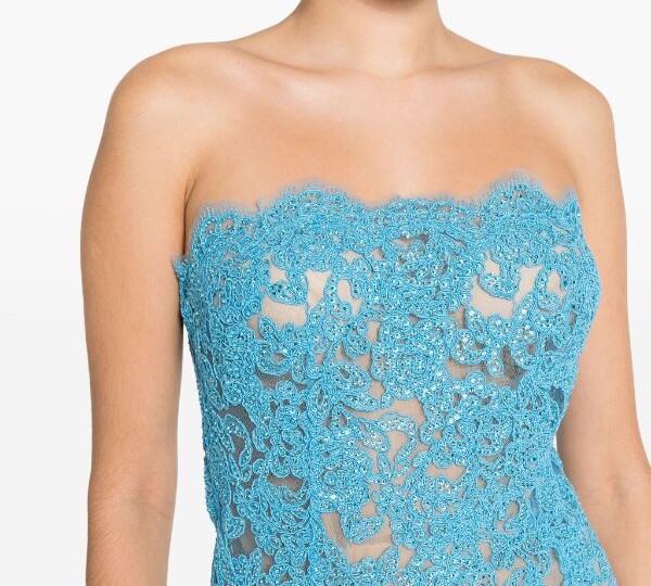 Кружевные платья от Ermanno Scervino