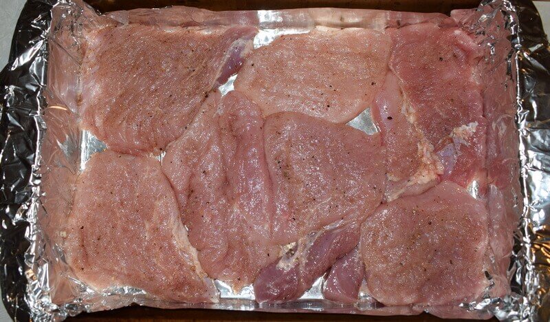 Выкладываем мясо