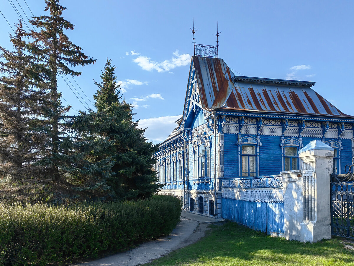 Пешком по Сызрани (Самарская область) в поисках резной красоты, которой  здесь невероятно много! | Олег Еверзов | Дзен