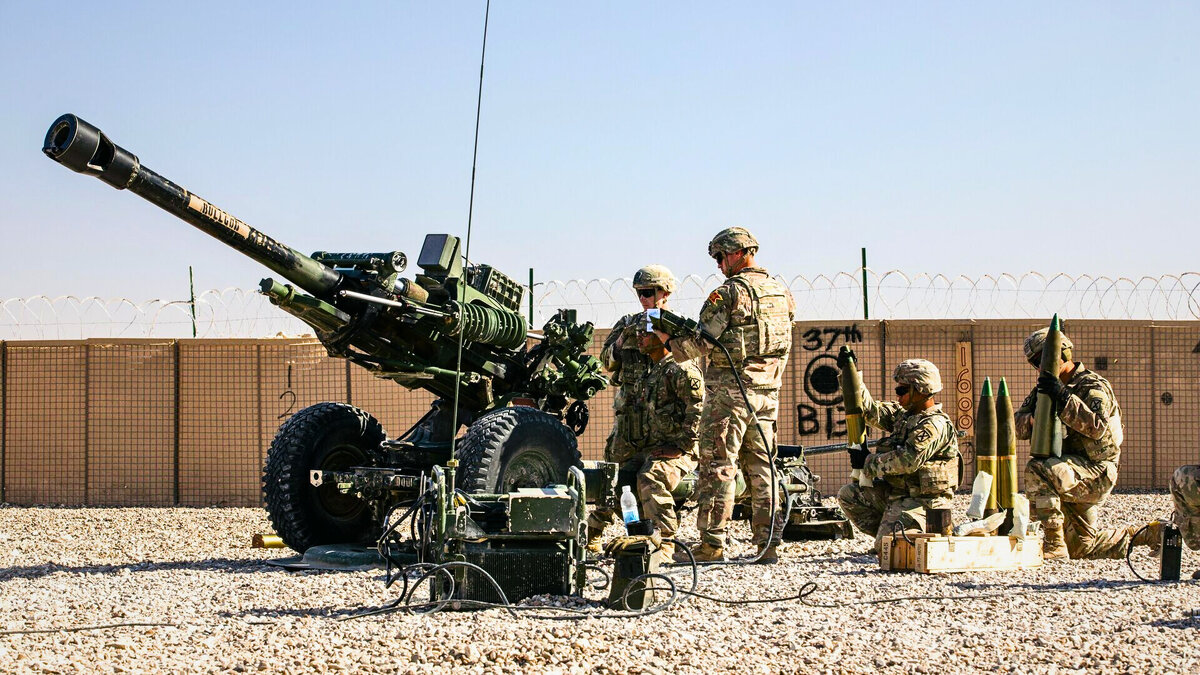 Металлический шарик. Глобальная геодезическая сеть. Конфликт в коллективе. Все тела закреплены на жёстких сферах. Металлическая сфера.