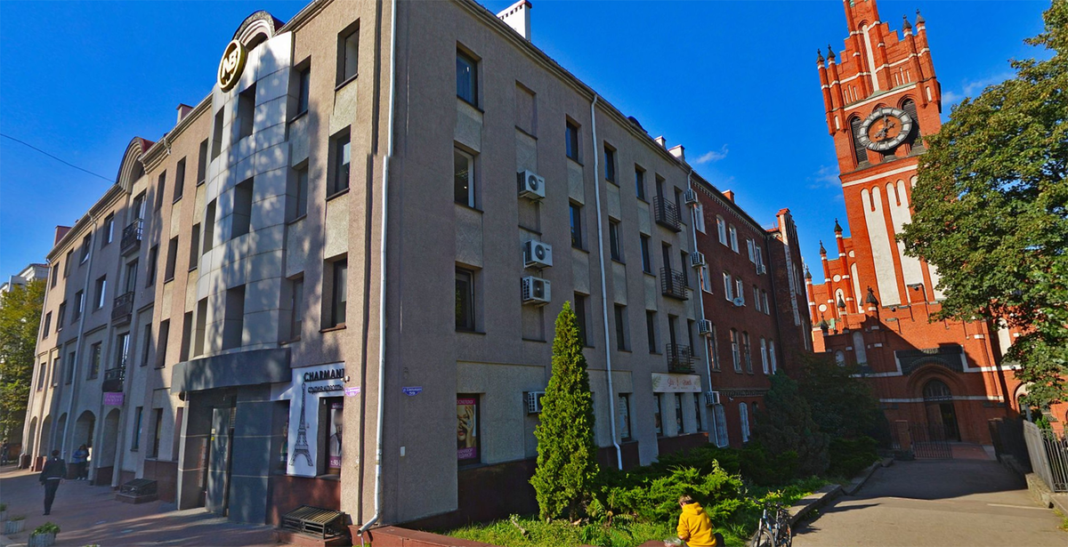 Большая дмитровка чистопрудов. Покажи улицу. Узнай улицу. Москва город улица посмотрим. Пешеходные улицы мира.