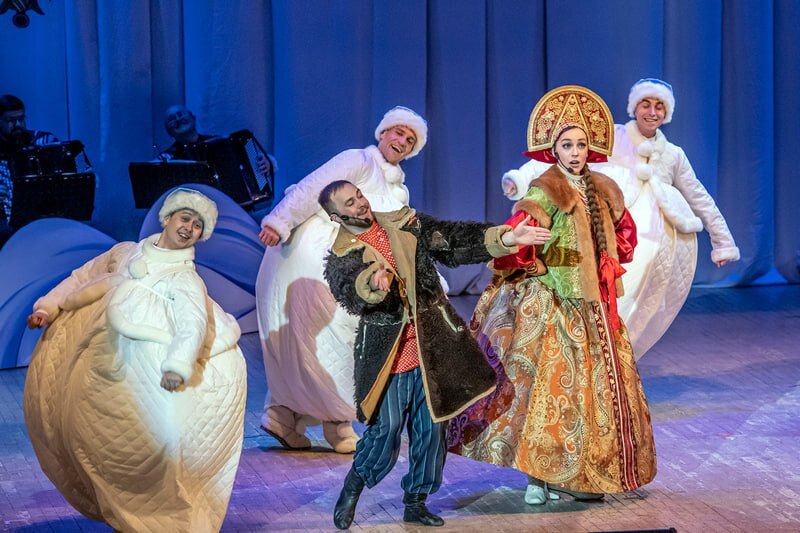 Сцена из сказки «Емеля – новогодняя неделя». Фото: Андрей Павлушин