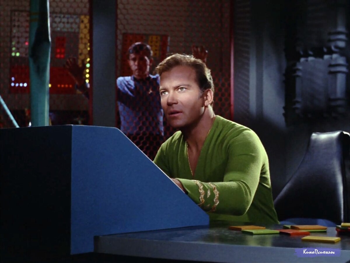 Почему некоторые люди умнее. Считать себя умнее других. Счастье умных людей самая редкая вещь. Умный человек не считает себя умным. Человек считающий себя умнее других.