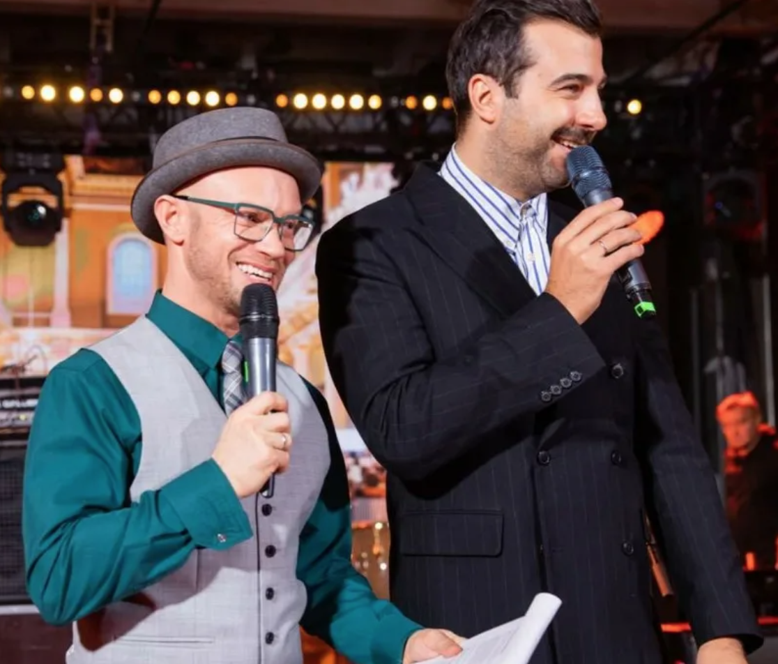 1 дм в квадрате сколько см. 1дм2. 67 дм в квадрате. 67 дм в квадрате. 3см2мм 2см3мм.