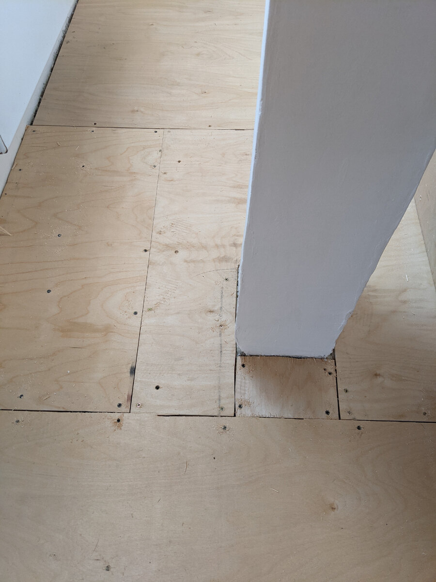 Половой вопрос-2 и установка дверей. | ЛАПА КОТА. Строим дом сами | Дзен