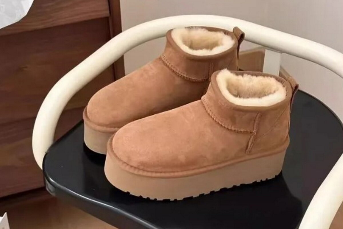     Чем очистить угги от пятен и неприятного запаха: способы, которые действительно работают