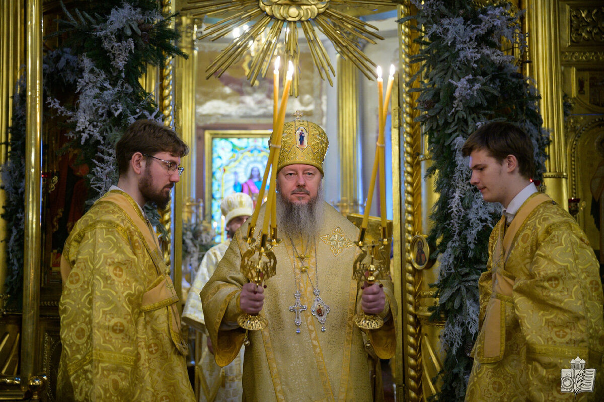 22. божественная литургия 2. николо-угрешский монастырь патриарх кирилл. николо-угрешский монастырь патриархия. митрополит фома елоховский собор.