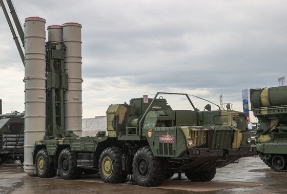    Зенитно-ракетная система С-400