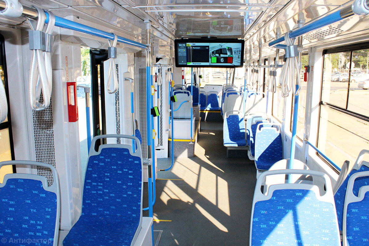 Салон трамвая 71-628-01