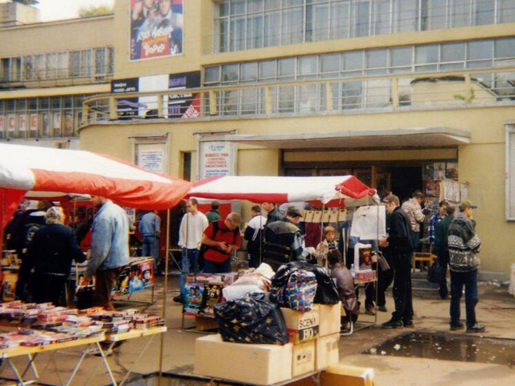 Девушки блогерши. Пользователь удалил страницу вк. Удалил бывшую из соц сетей. Страшные кавказские девушки из социальных сетей. Фейсбук страница удалена.