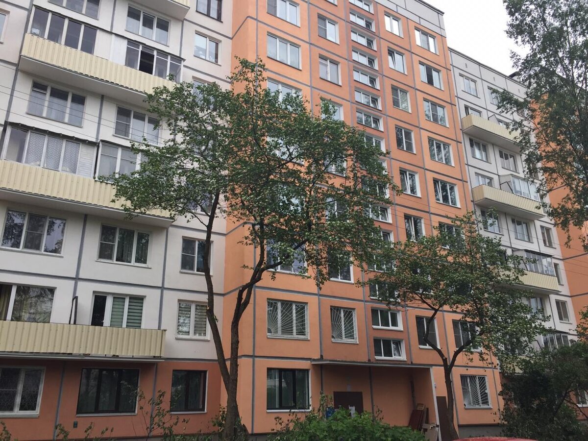 Дом на ул. Замшина г. Санкт-Петербург