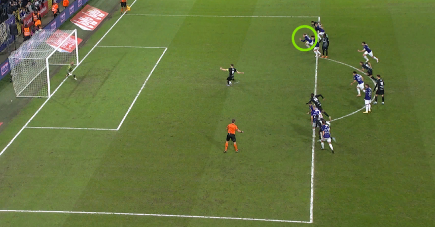 Тот самый спорный момент из матча Андерлехт - Генк