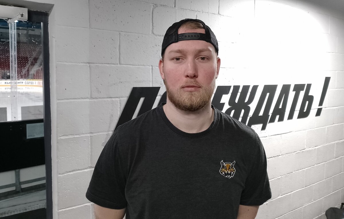    Голкипер "Северстали" Александр Самойлов  Рустам Шарафутдинов/ТАСС