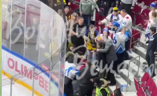 Мигранты дворники. Московское драка. Московское драка. Драка в северном москва. Московское драка.