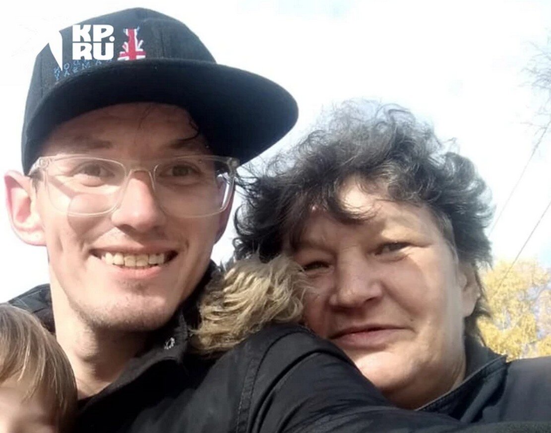 Роберт в России с родной матерью
