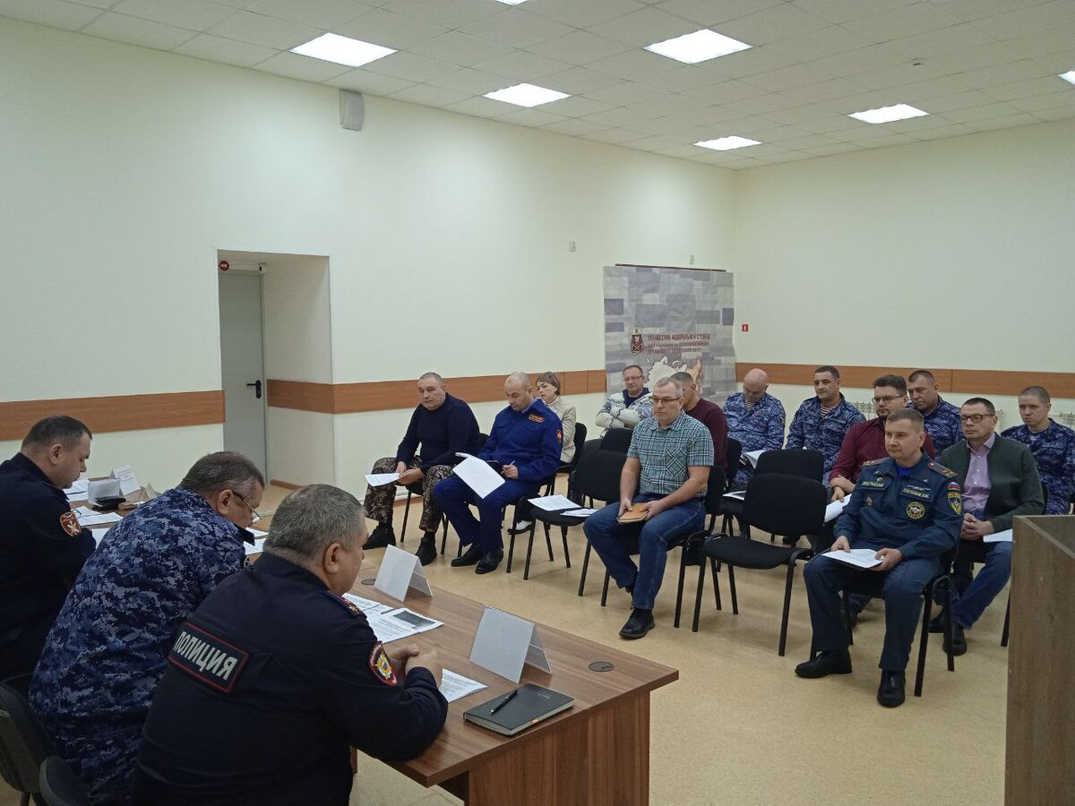 начальник управления технического обеспечения. генерал-майор валерий муминджанов. начальник штаба мто вс рф. александр булычев астрахань мчс. генерал муминджанов валерий эркинович.