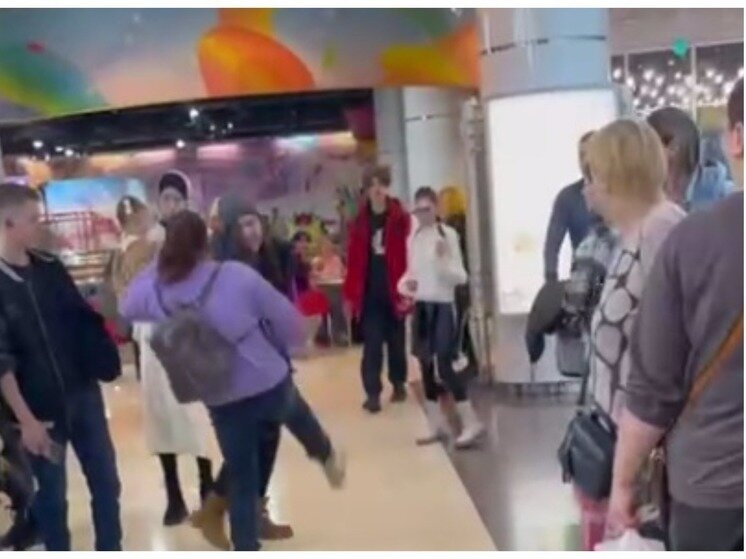 Проект фудкорта. Фудкорт канал. Фудкорт кухня. Аура фудкорт ярославль. Фудкорт канал.