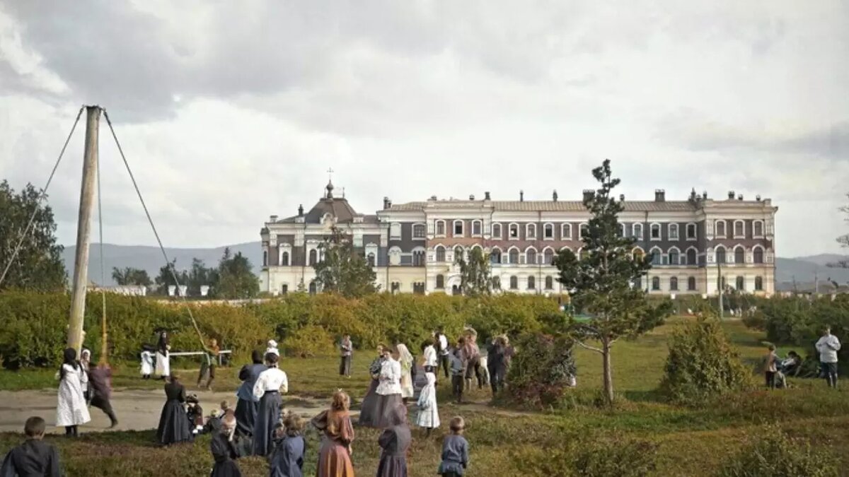     Блогер Денис Беспалов показал архивные снимки Енисейской губернии XX века — он сделал их цветными. Вот каким был Красноярск больше 100 лет назад.