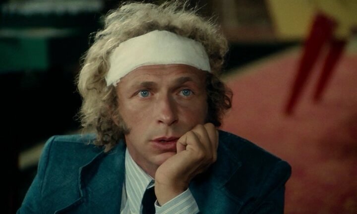 Пьер Ришар в фильме «Игрушка».Фото Яндекс.Картинки