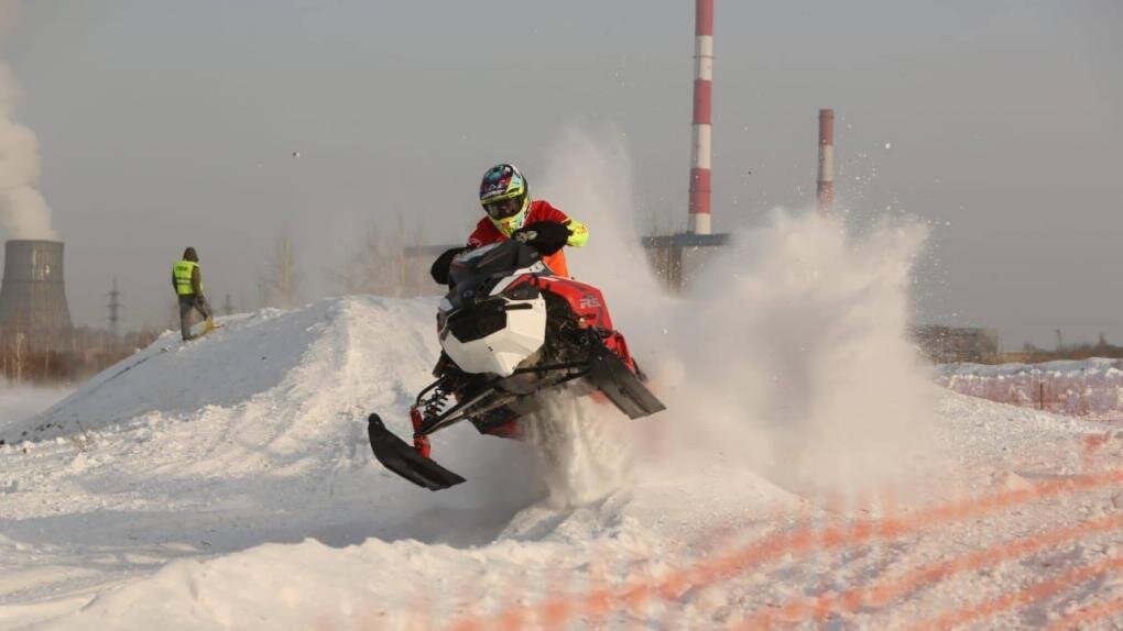     Соревнования состоялись на автодроме «Сибирское кольцо».