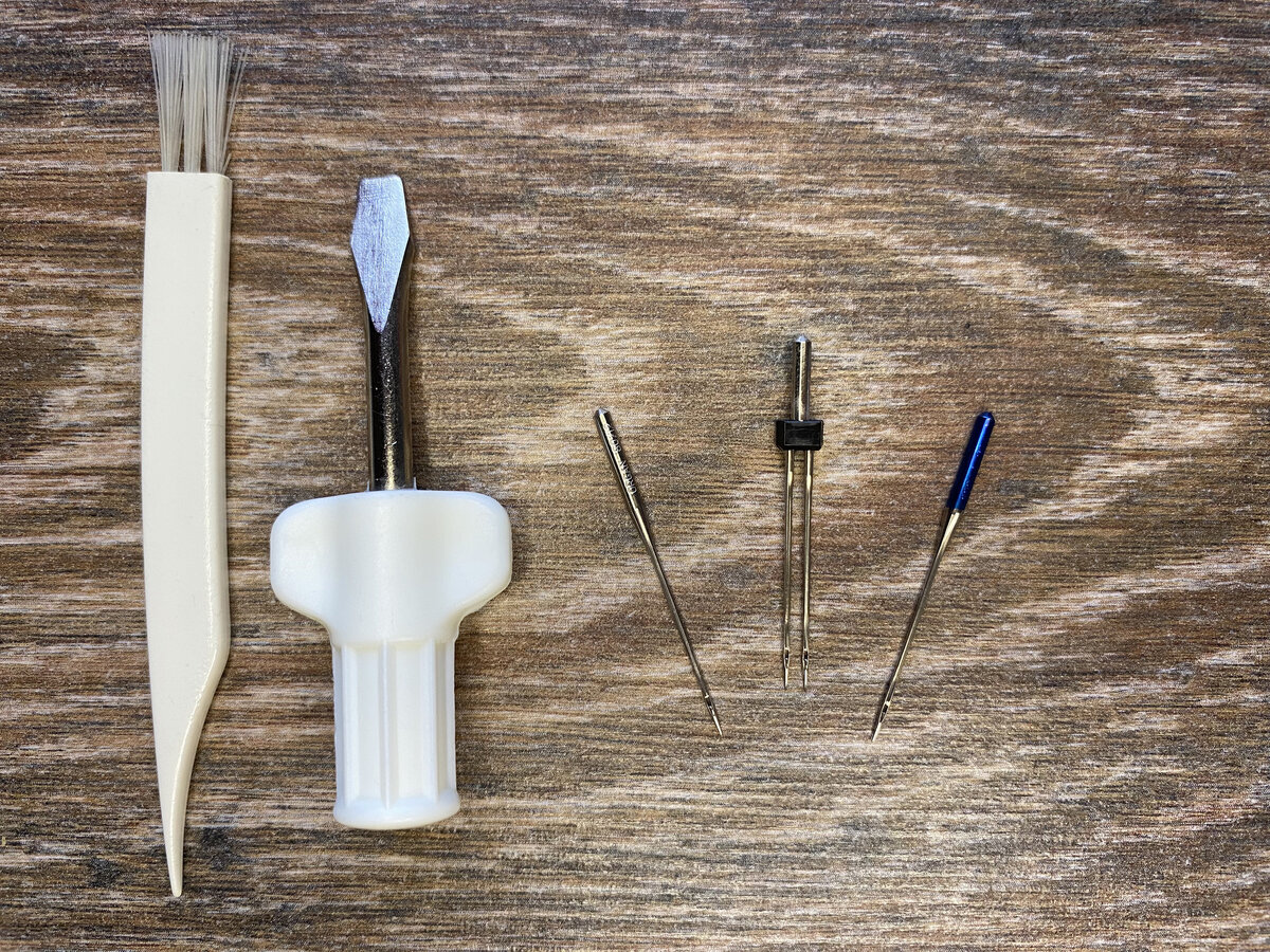 Николас спаркс "дважды два". Немало ошибок. Я поднимаю этот тост. Немало как пишется. Стихотворение «мне на веку запомнилось немало…».